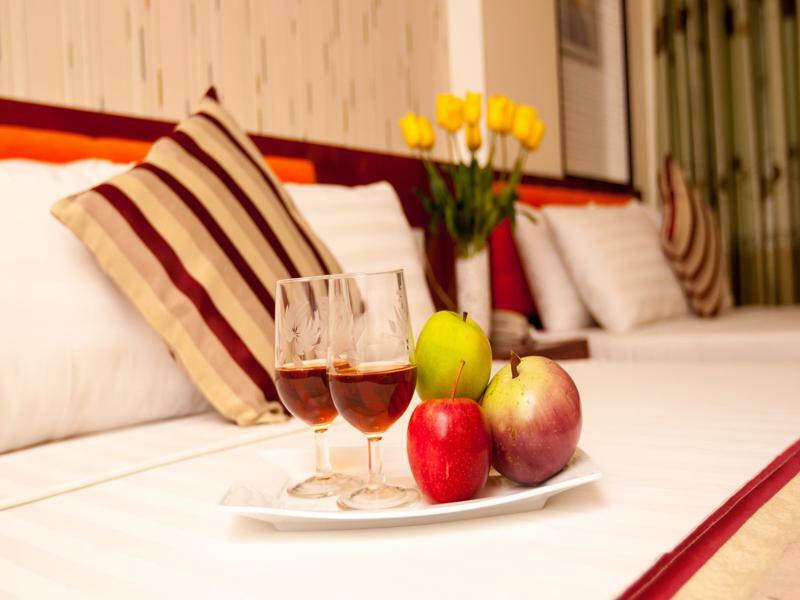 הו צ'י מין סיטי Saigon Crystal Hotel מראה חיצוני תמונה