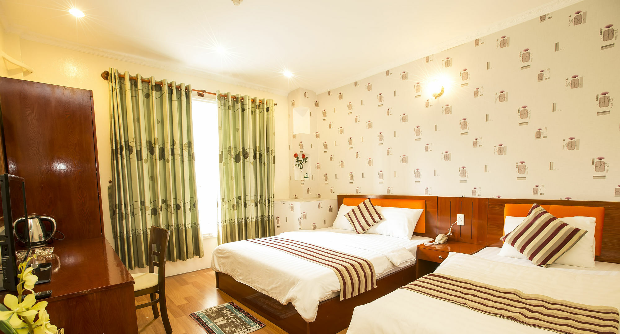 הו צ'י מין סיטי Saigon Crystal Hotel מראה חיצוני תמונה